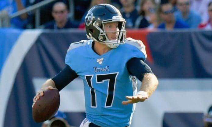 nfl week 10 bye week streamers