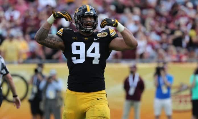 2020 NFL Draft Scouting Report: Iowa DE A.J. Epenesa