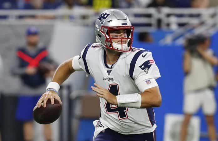 Pauline Mailbag: Could the Patriots add a veteran quarterback?