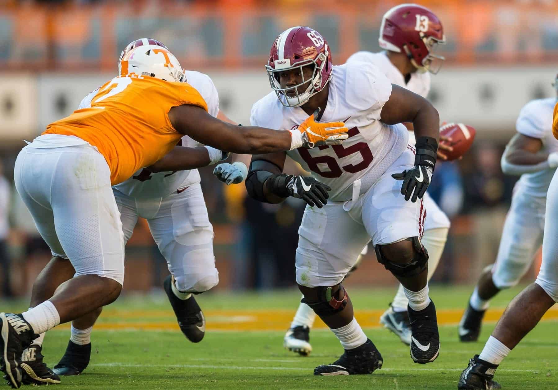 Alabama guard Deonte Brown is the most underrated lineman of 2021 class