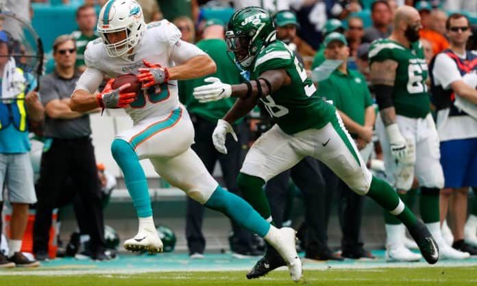 Mike Gesicki is a value and ideal late-round pick in fantasy drafts