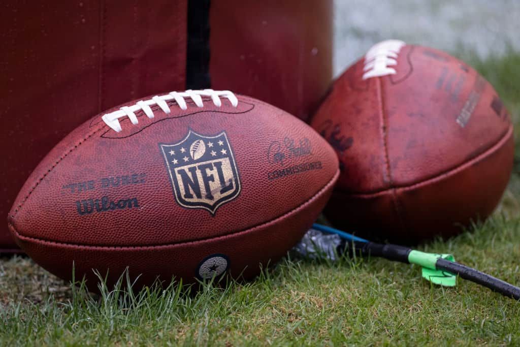 NFL Games Today TV Schedule: How and where to stream in Week 9