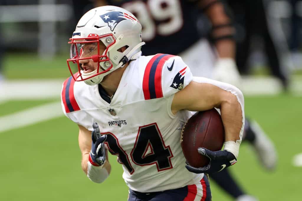 Fantasy RB Injury Update Week 12: Rex Burkhead, Lamical Perine hit injury report