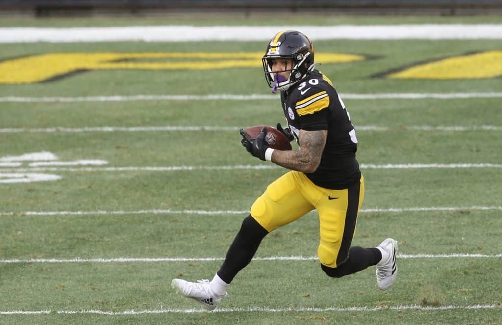 James Conner Rumors: Will he sign today?