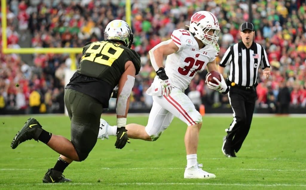 Austin Faoliu, Defensive Tackle, Oregon - NFL Draft Player Profile