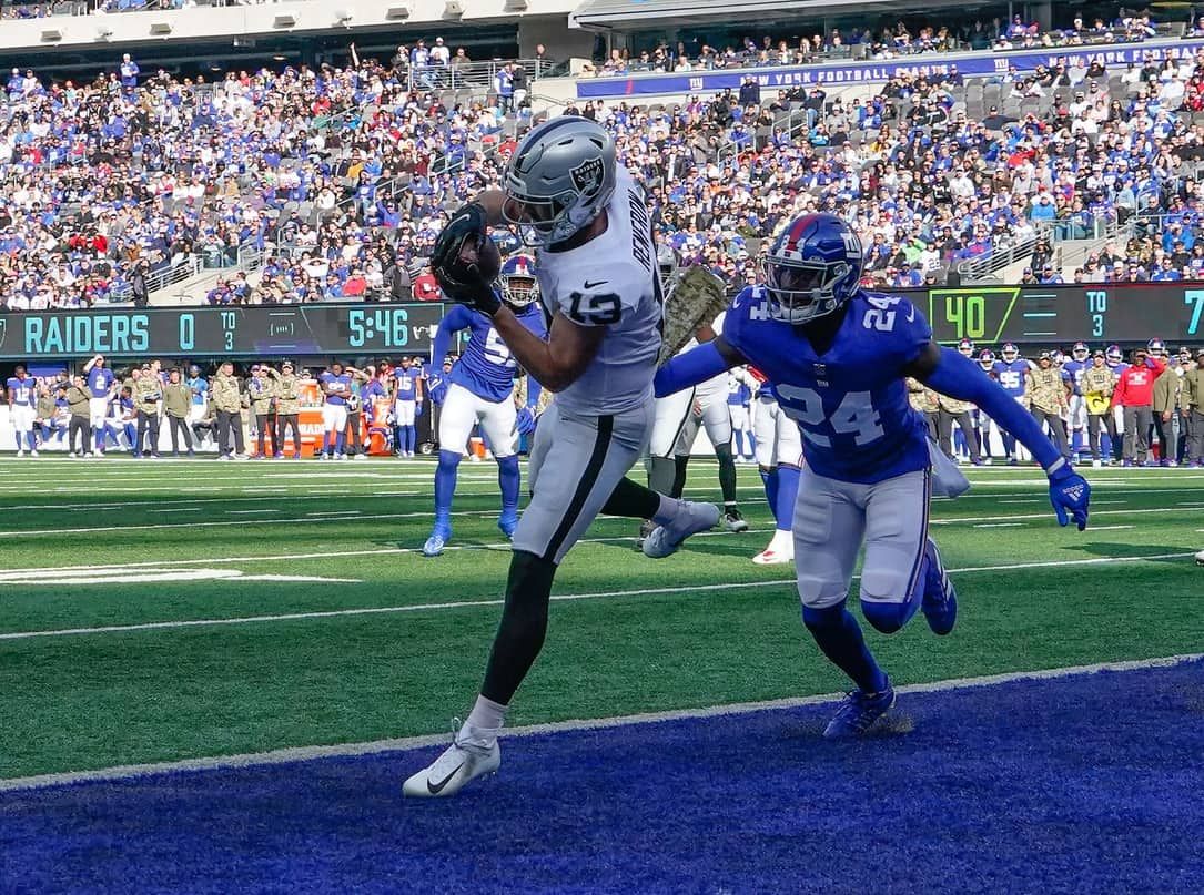 Hunter Renfrow Start/Sit Week 12: Raiders receiver remains reliable