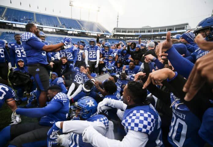 What is the Governor's Cup? Kentucky vs. Louisville rivalry explained