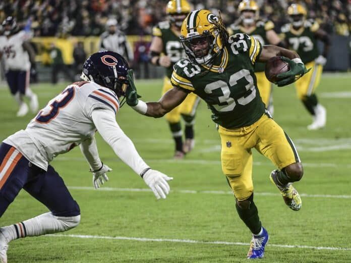 Aaron Jones or AJ Dillon Start/Sit Week 15: Which Packers RB is the better fantasy option?