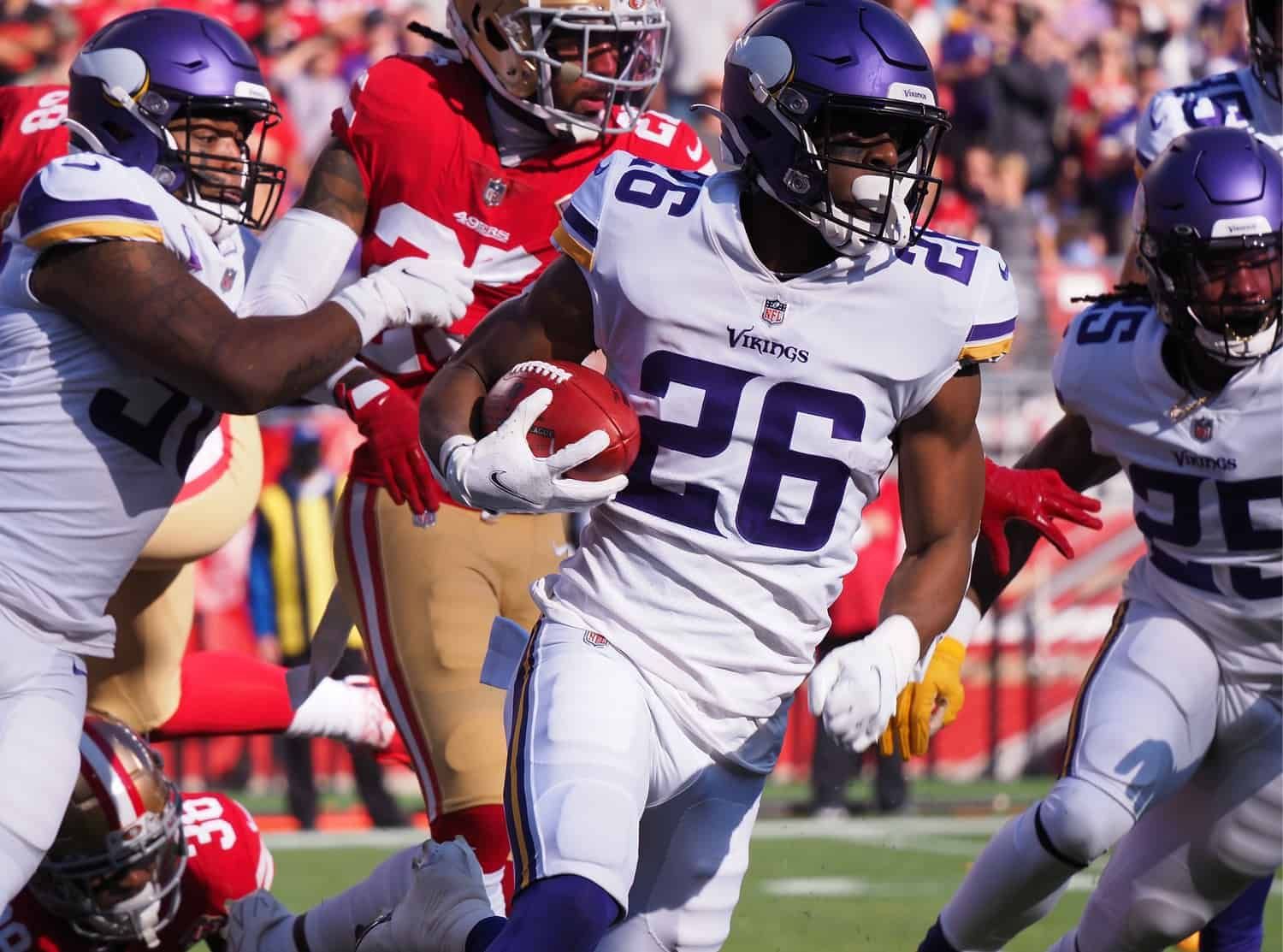 Kene Nwangwu Waiver Wire Week 14: Fantasy outlook for Vikings RB
