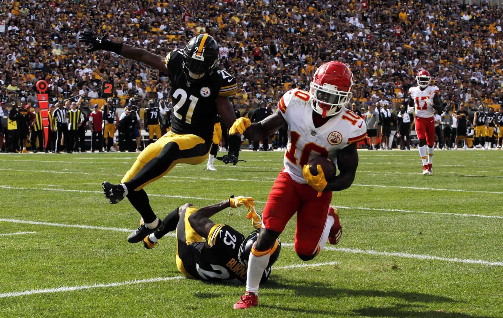 NFL DFS value for Tyreek Hill, Mecole Hardman, and Travis Kelce for Wild Card Weekend