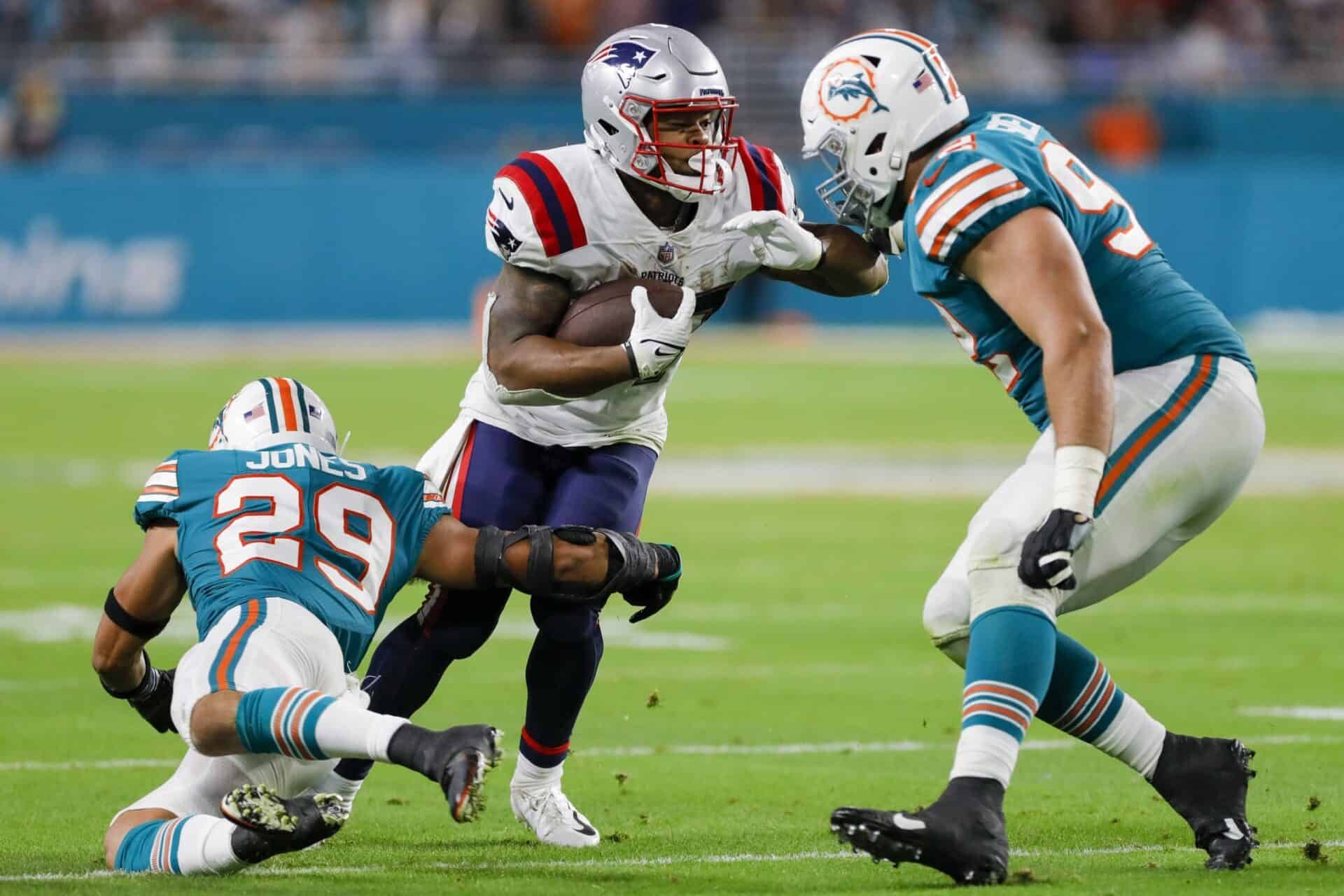 Is Damien Harris playing tonight vs. the Bills?