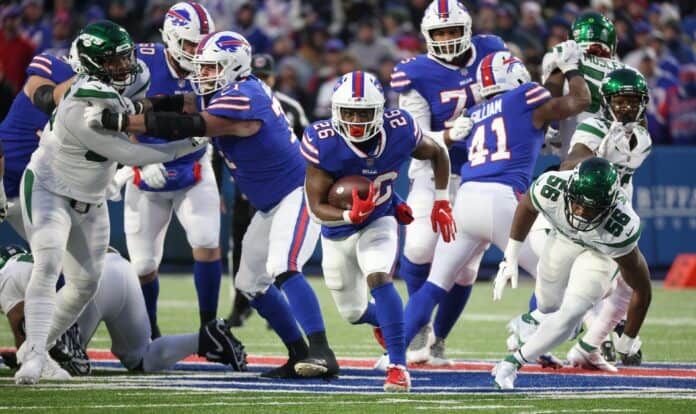 NFL DFS Picks: Devin Singletary, Rhamondre Stevenson, or Damien Harris?