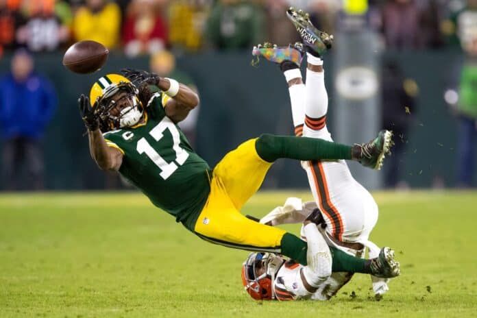 Determining Davante Adams' value as a 2022 free agent