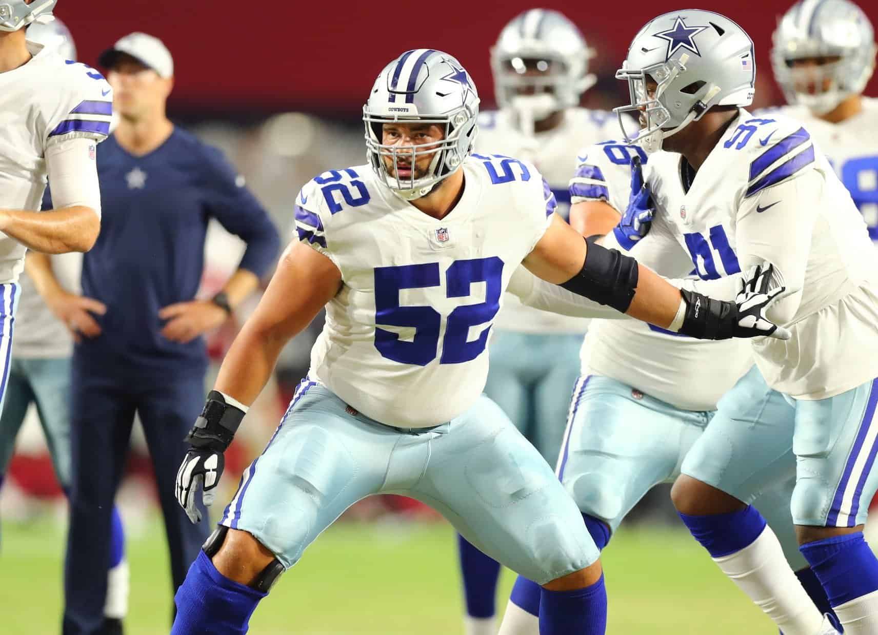 Why the Carolina Panthers should sign Connor Williams in free agency