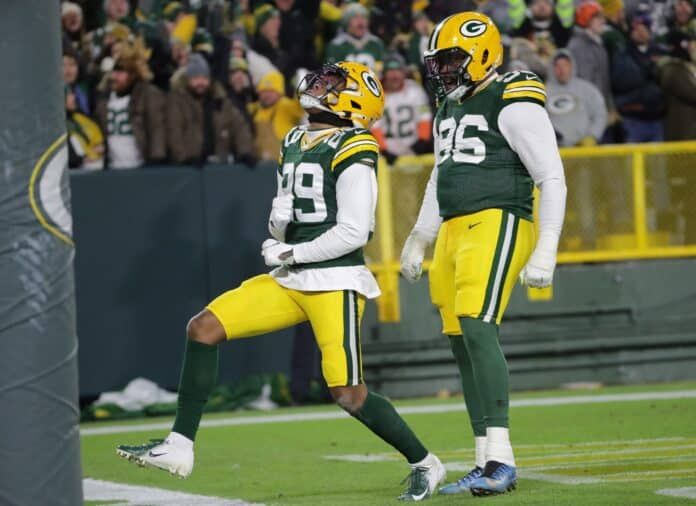 Sources: Packers expected to retain cornerback Rasul Douglas