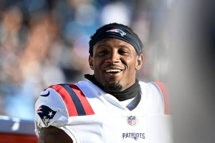 NFL Free Agency: Ex-Patriots CB J.C. Jackson signs with (team)