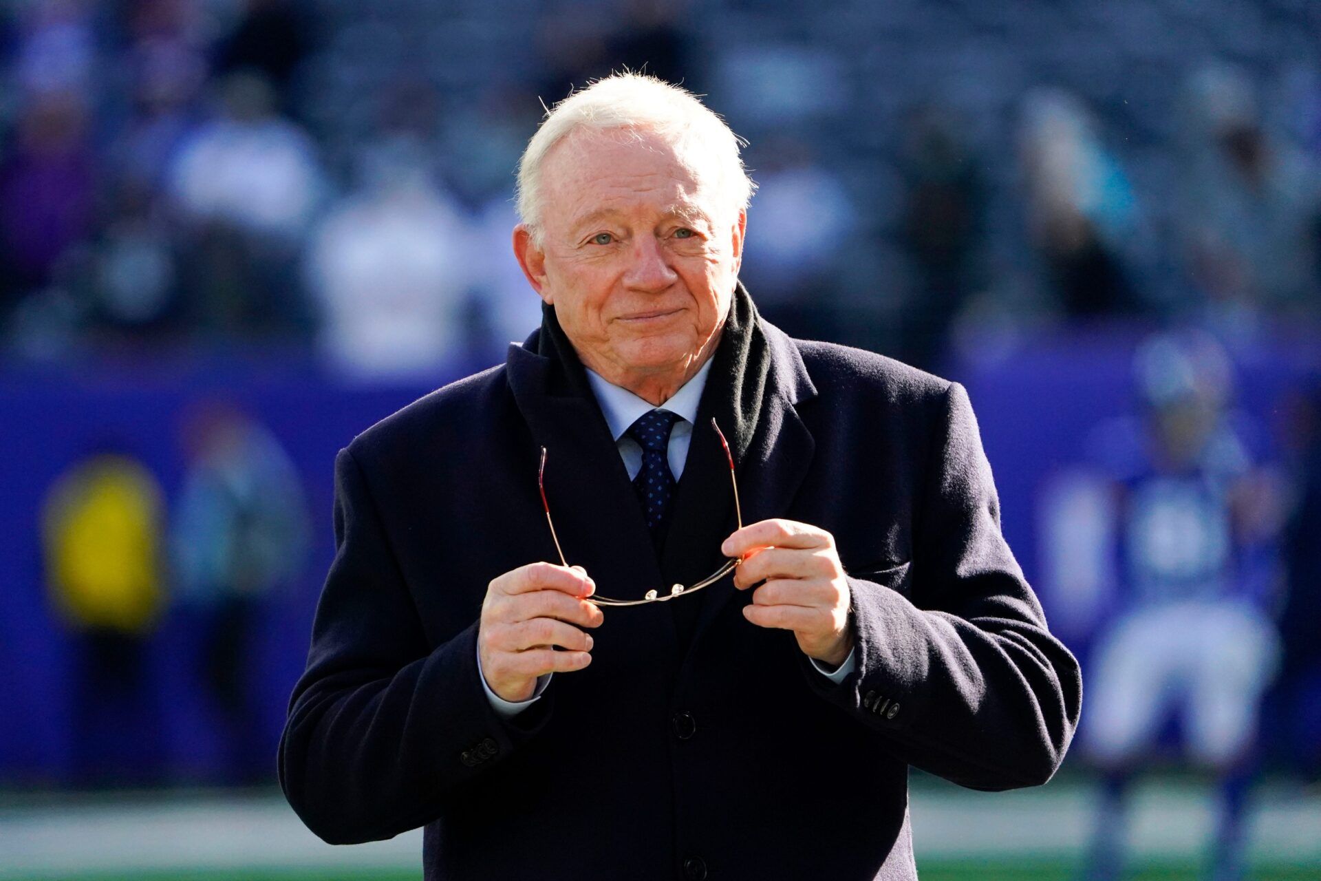 Why the Dallas Cowboys should not trade up in the 2022 NFL Draft