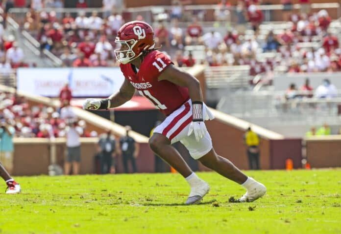 Oklahoma 2022 NFL Draft Scouting Reports include Jeremiah Hall and Nik Bonitto