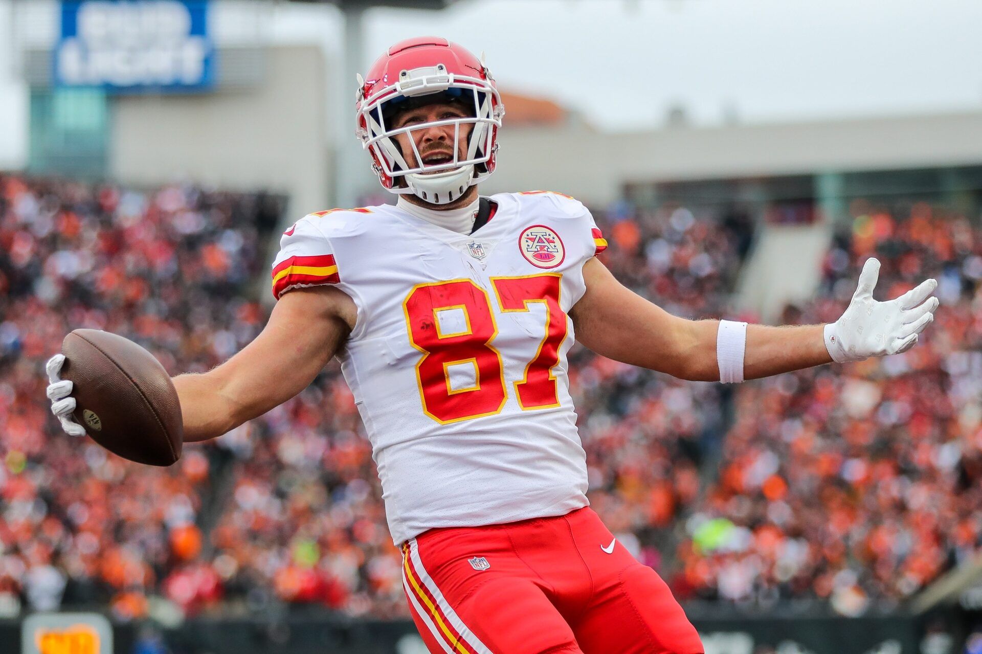 Tight end rankings for top 32 NFL TEs heading into 2022 led by Travis Kelce and Mark Andrews