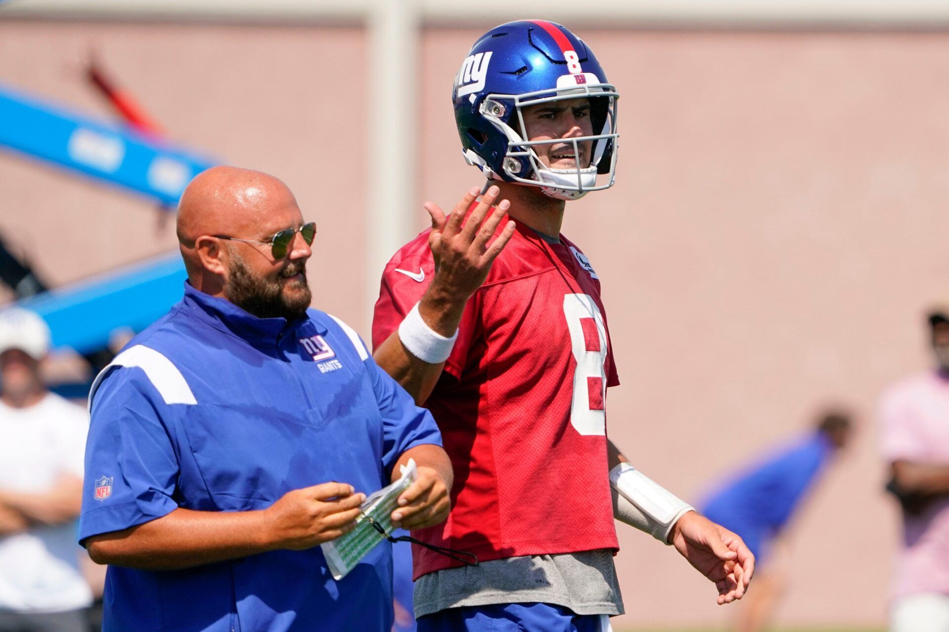 New York Giants record prediction 2022: Odds, props, and picks