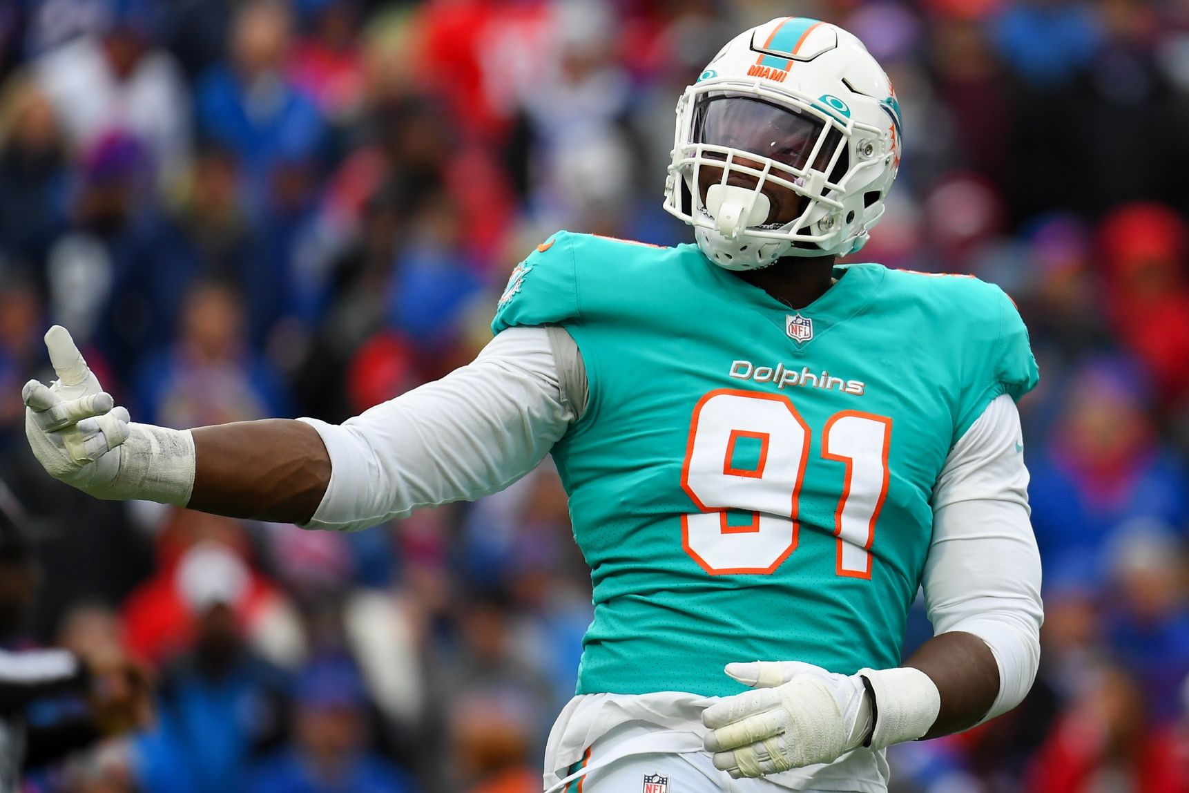 Emmanuel Ogbah says Dolphins' defense can be 'scary,' reflects on 'emotional' moment of signing $65 million contract