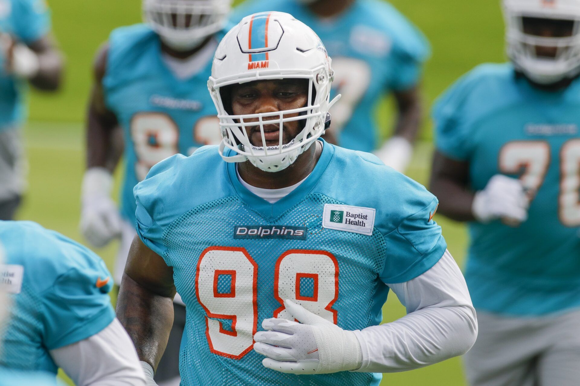 Dolphins' Raekwon Davis upbeat about outlook under Mike McDaniel: 'We're loving what we're doing'