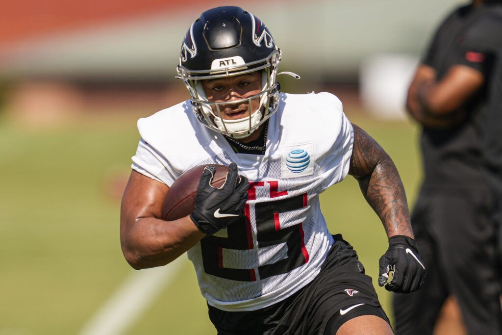 Atlanta Falcons Man Roster Projection Will Auden Tate Or Geronimo