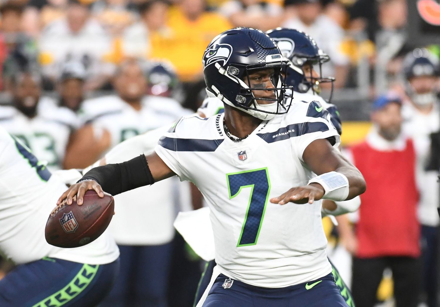 NFL games today: TV schedule, start time, live stream for Thursday Night Football