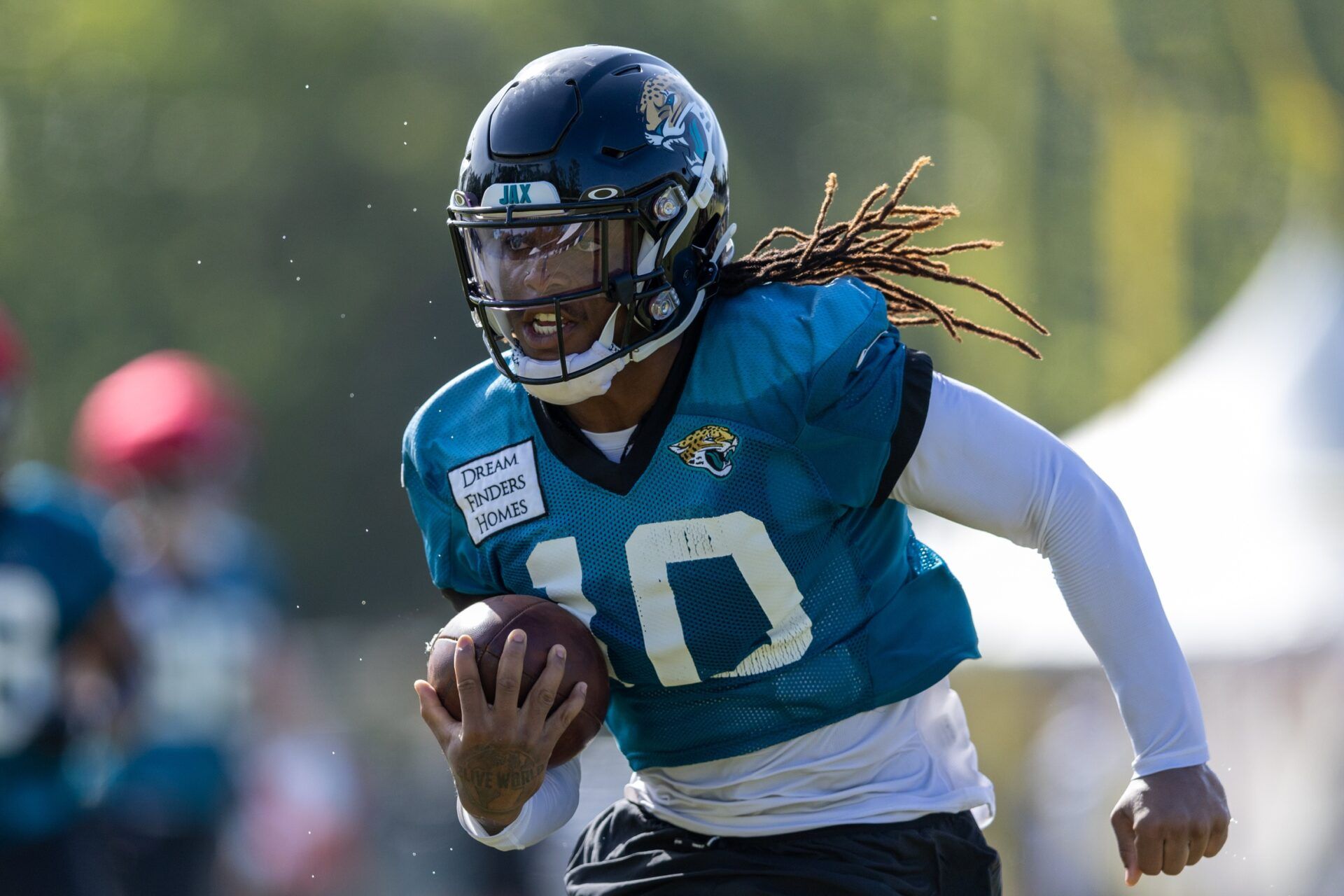 Laviska Shenault's fantasy outlook, ADP, and projection for 2022