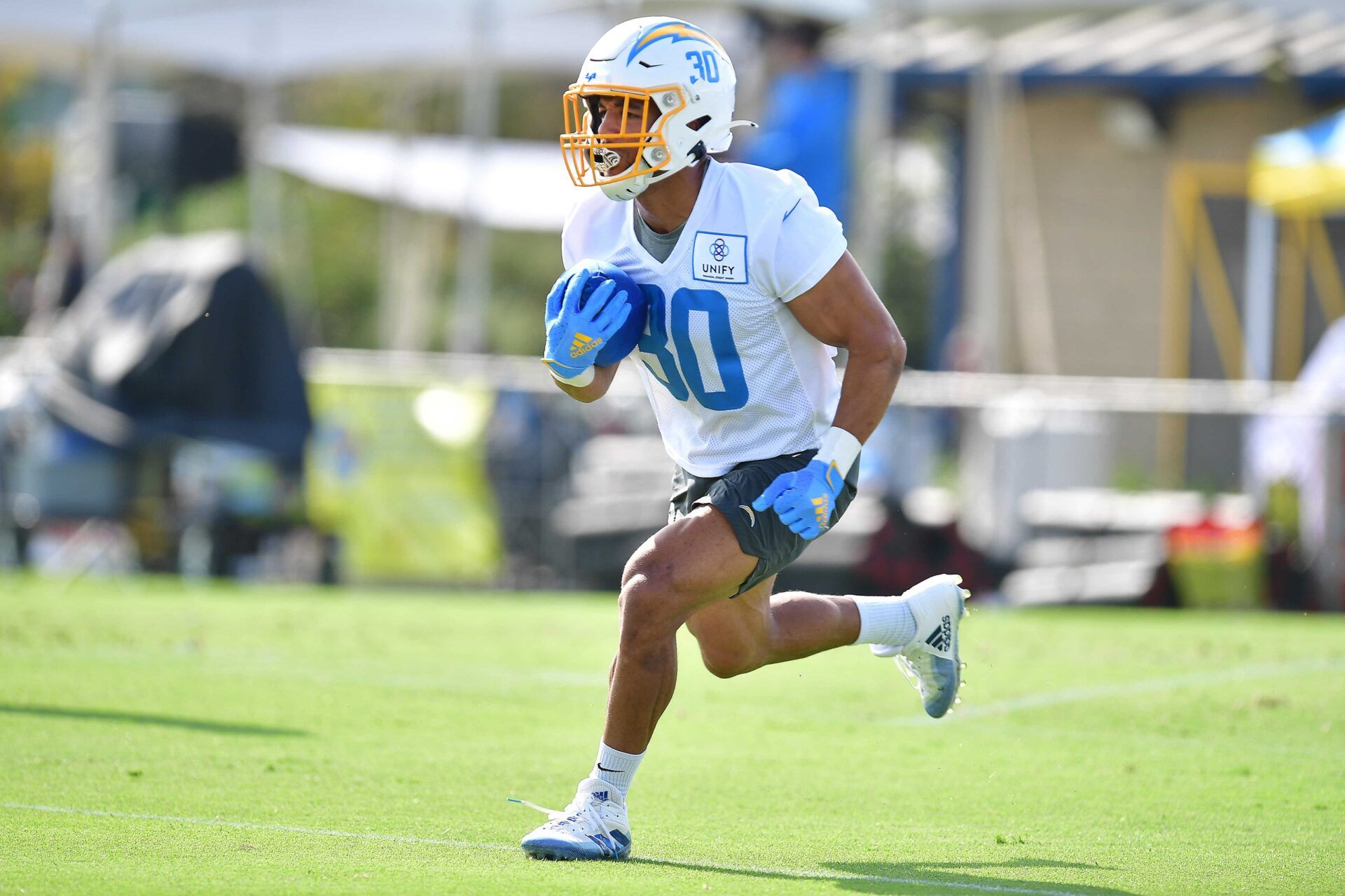 2022 fantasy football mock draft: Should Austin Ekeler or Justin Jefferson go third in half-PPR formats?