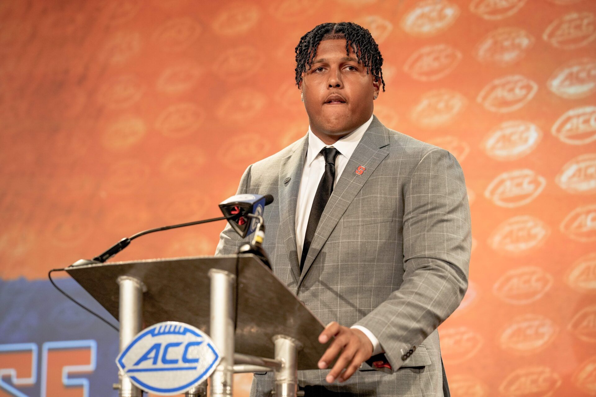 Matthew Bergeron, OT, Syracuse | NFL Draft Scouting Report