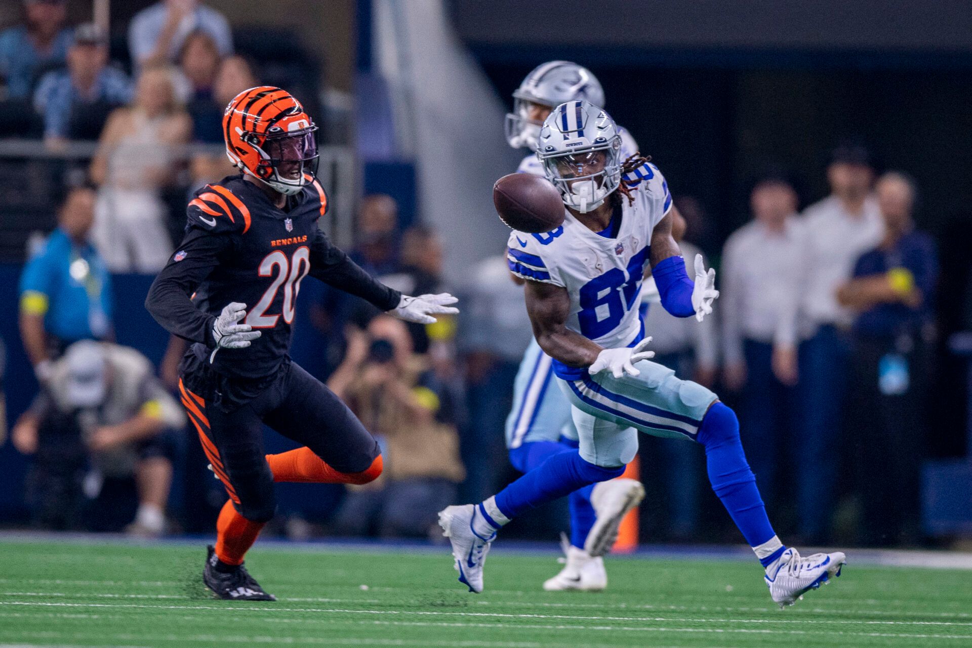 Giants vs. Cowboys prop bets for Monday Night Football include Saquon Barkley, Ezekiel Elliott, and CeeDee Lamb