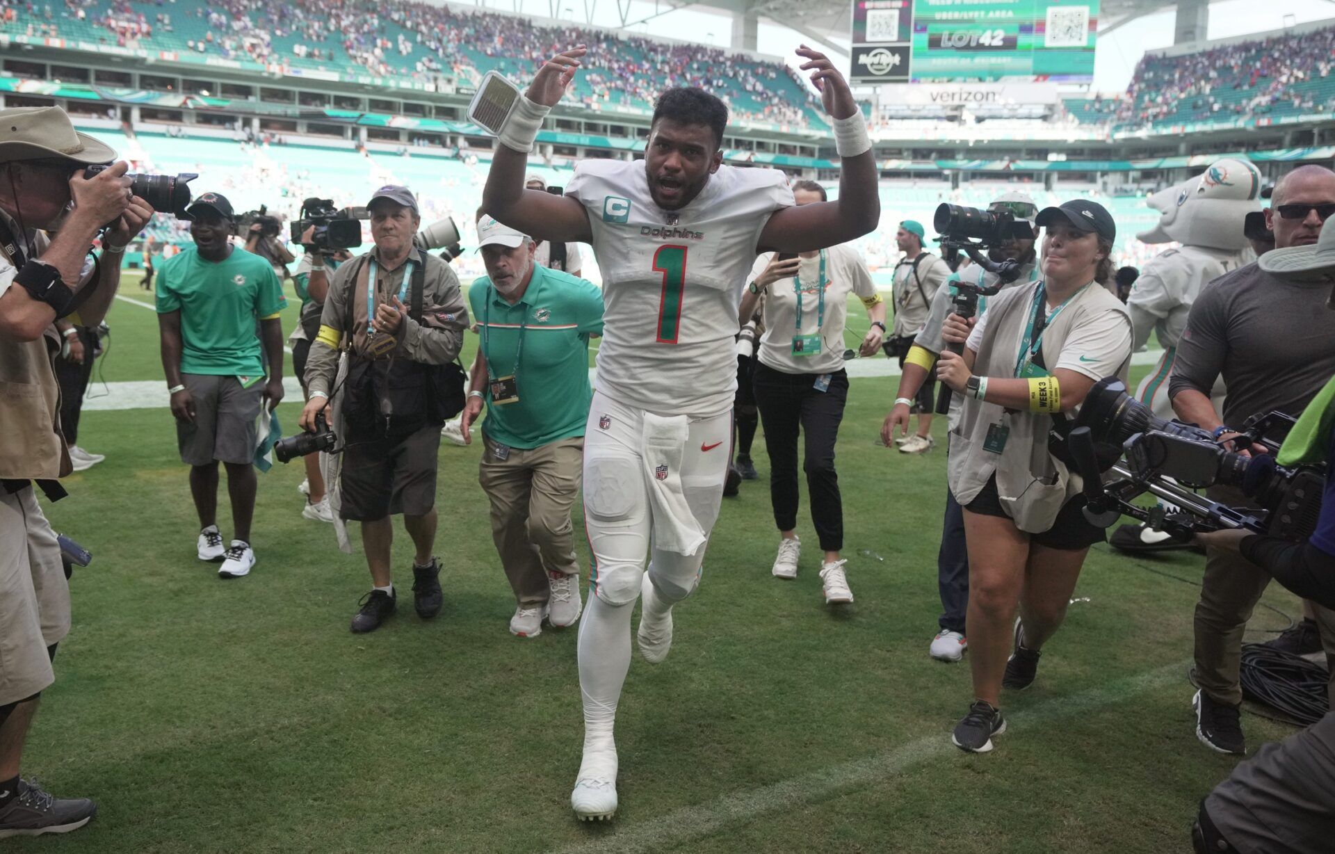 Week 4 NFL Power Rankings: Dolphins, Eagles take control of Tier 1