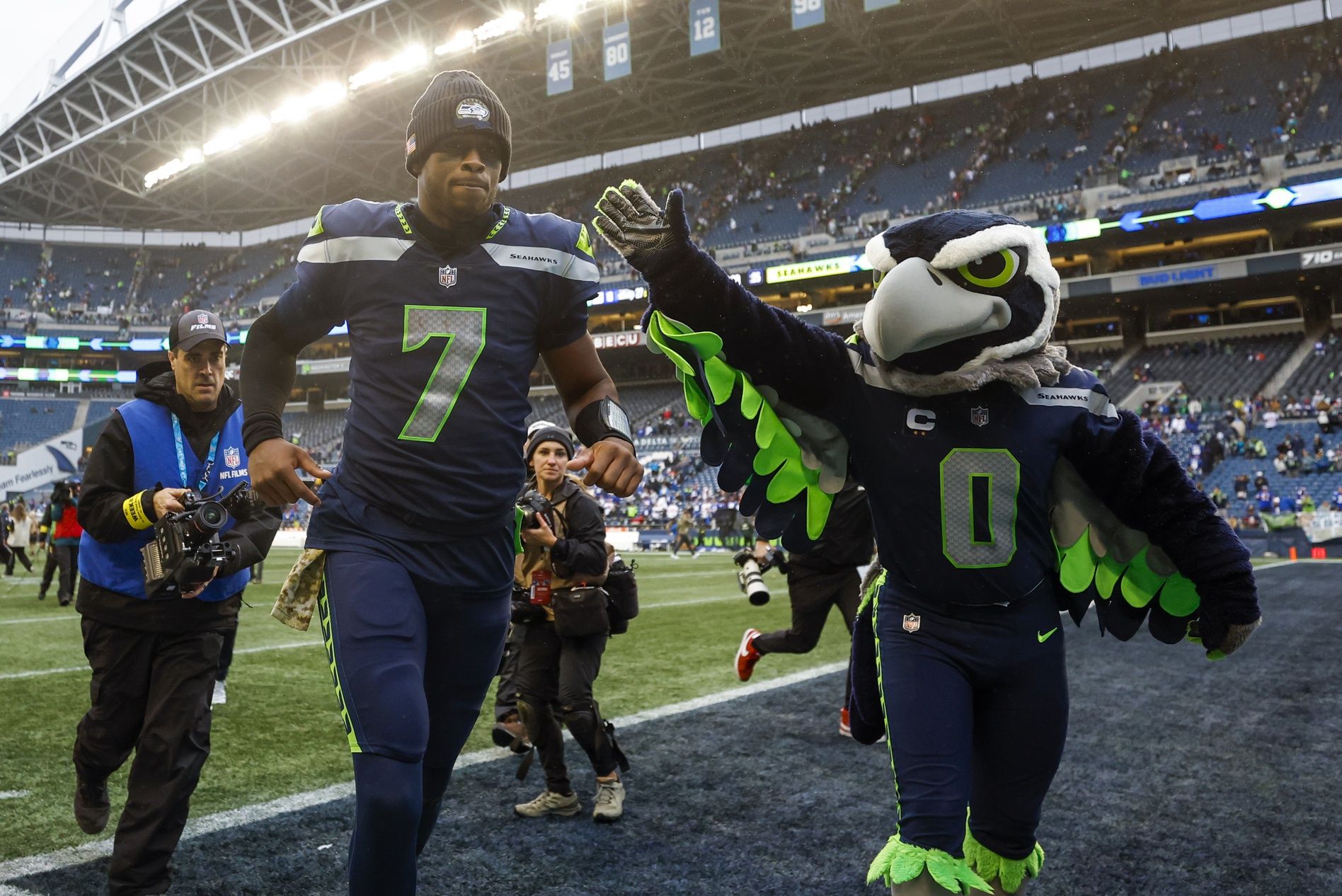 Seattle Seahawks' Path to Playoffs Wide Open After Statement Win vs. Sloppy New York Giants