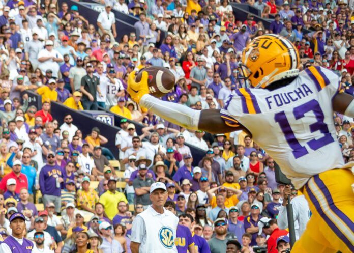 College Football Week 8 Stock Exchange: LSU Tigers Rise, D.J. Uiagalelei Falls, and More