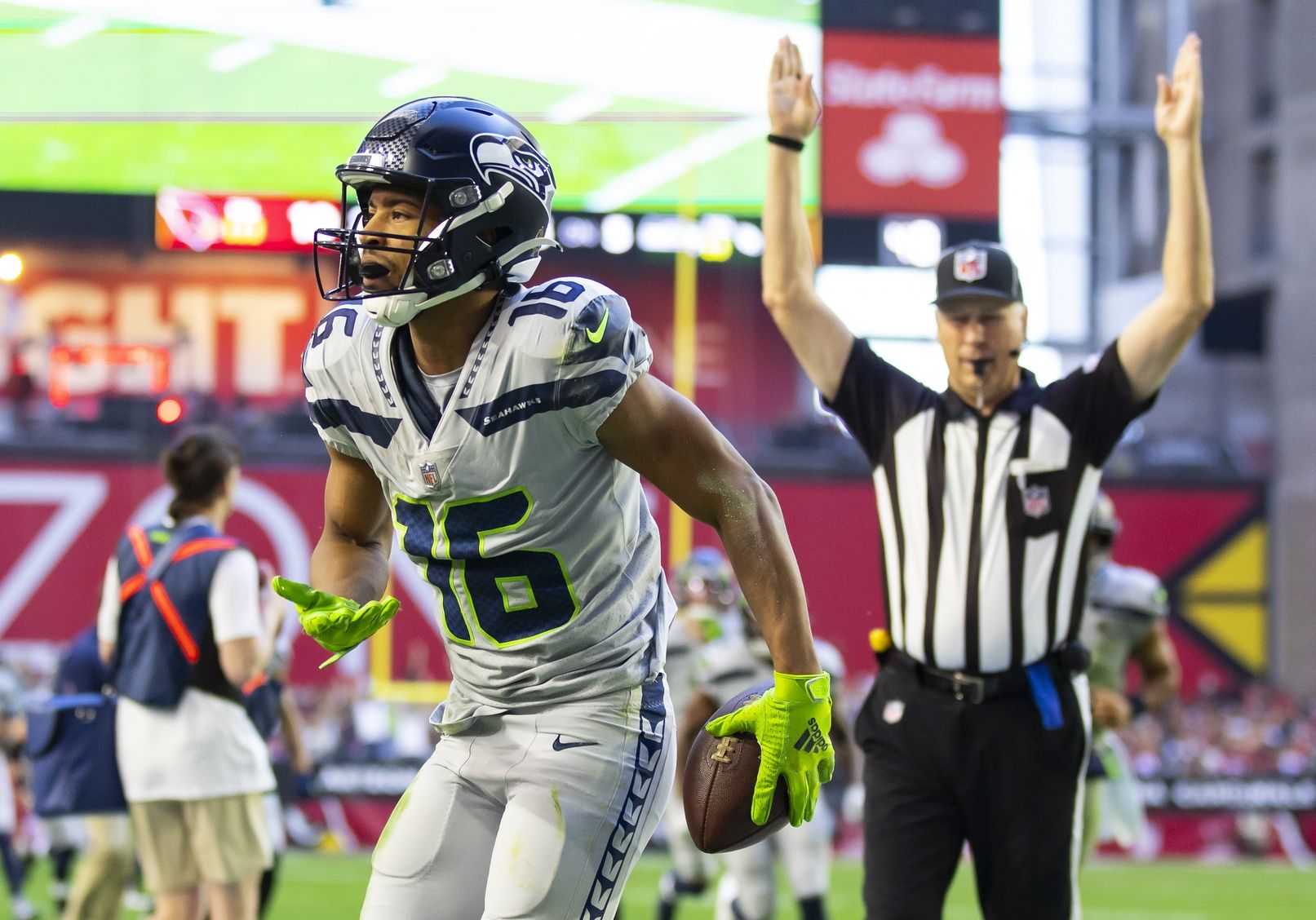 Nfl Inactives NFL Inactives Week 7: Russell Wilson Out; Keenan Allen and Tyler ...