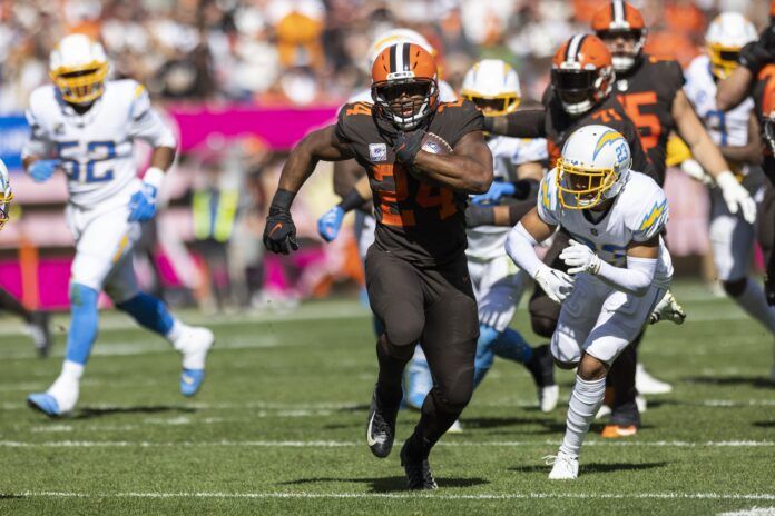 Top Ravens vs. Browns DFS Lineup: Why We Should Sit Nick Chubb, Kareem Hunt, and J.K. Dobbins