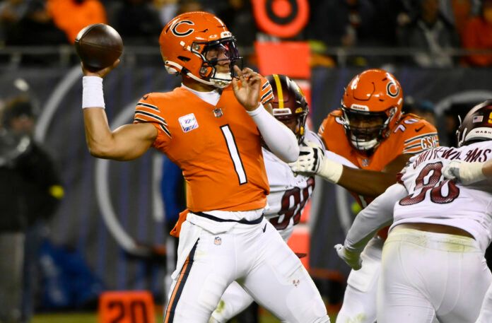 Fantasy QB Rankings and Streamers Week 7: Why Justin Fields and Daniel Jones Are Top Streaming Options