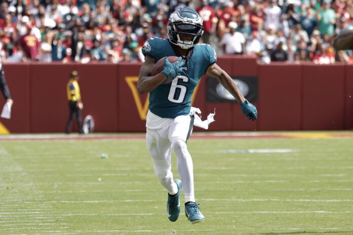 Cardinals vs. Eagles DFS Lineup: Should We Start James Conner, Eno Benjamin, or DeVonta Smith?