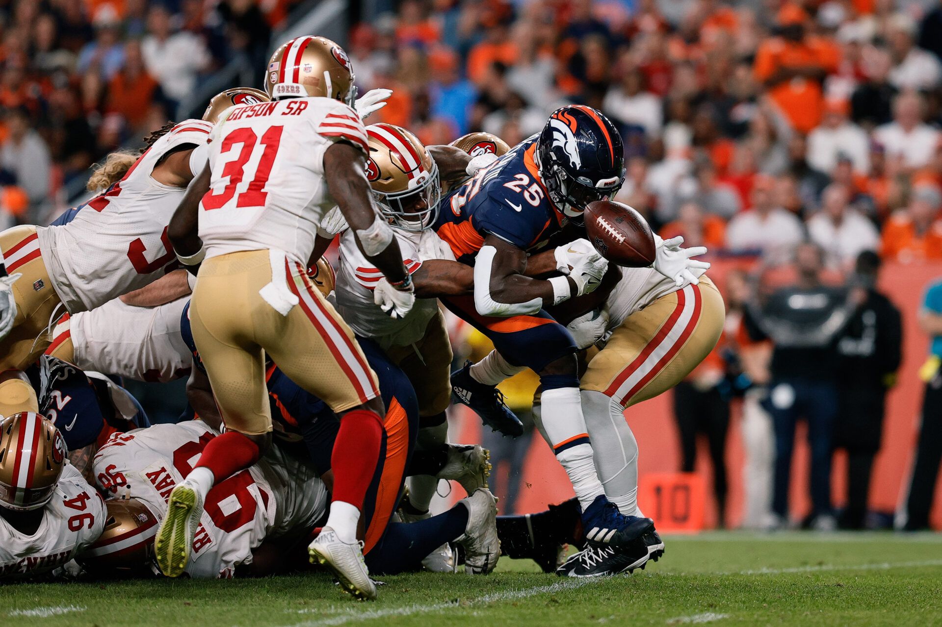 Should You Start Melvin Gordon vs. Colts? Fantasy Outlook for Broncos RB