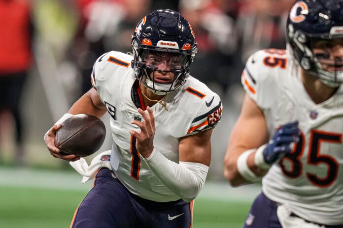 Is Justin Fields Playing Today vs. the New York Jets? Shoulder Injury Puts Status in Doubt