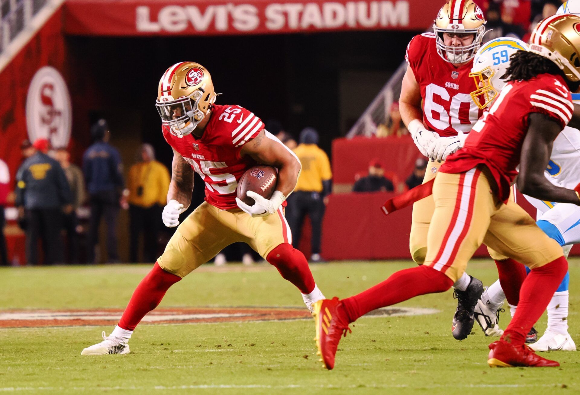 Early Fantasy RB Rankings Week 12: Where do Kenyan Drake, Isiah Pacheco, Elijah Mitchell, and More Rank?