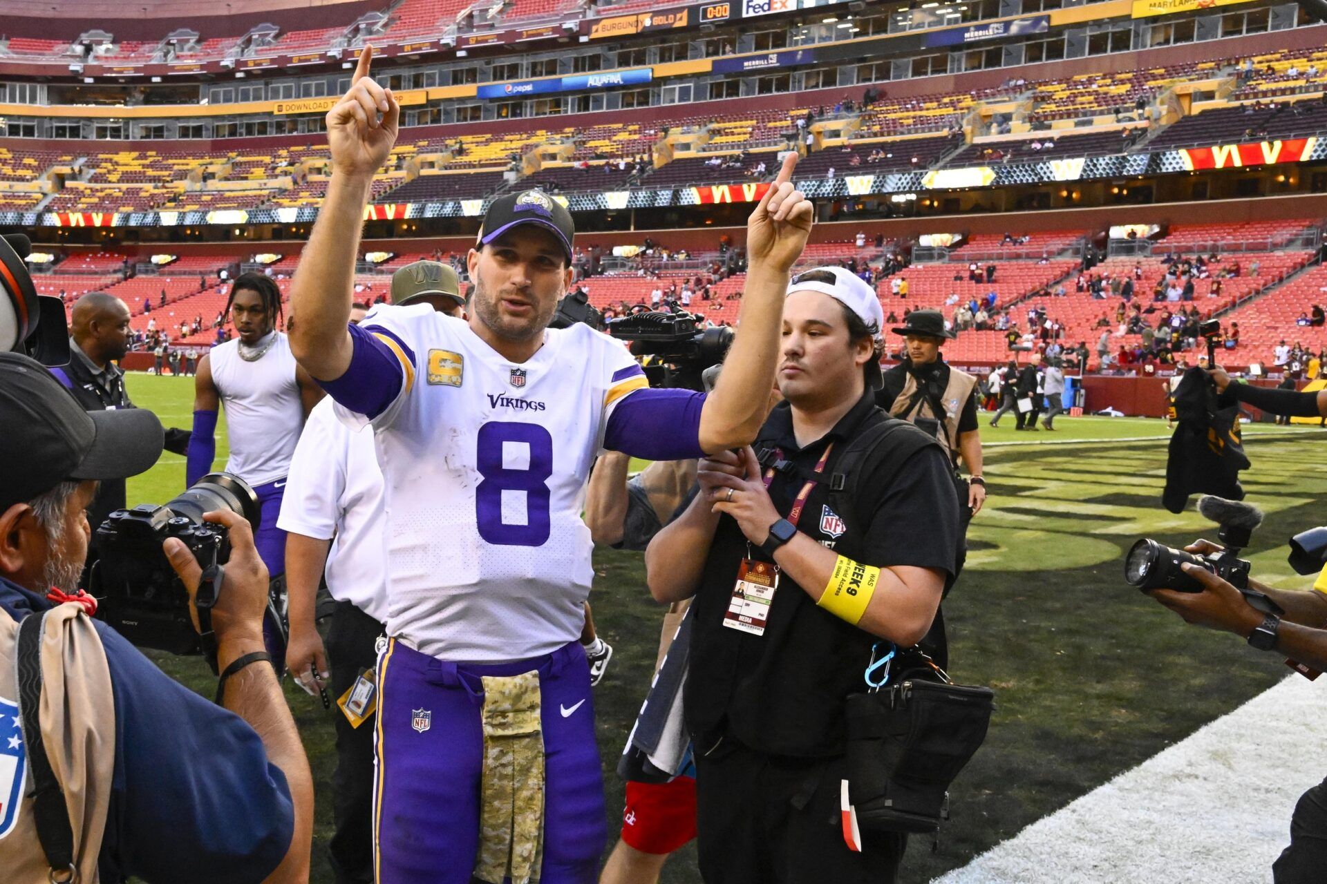 Early Week 10 Bargain DFS Targets Will the Rachaad White or Jaylen Warren Era Begin