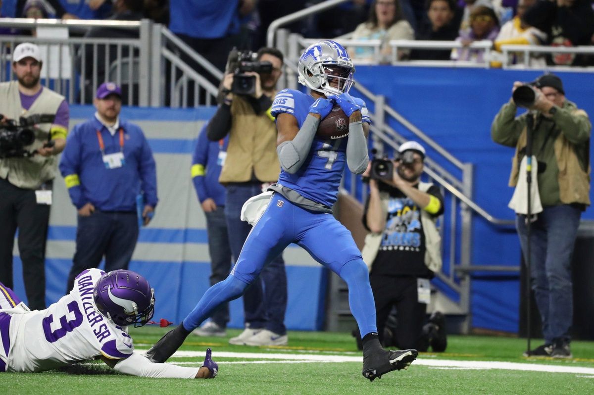 Week 15 Waiver Wire Pickups: Forgotten WRs DJ Chark, Elijah Moore, and Chris Moore Can Help Your Fantasy Team