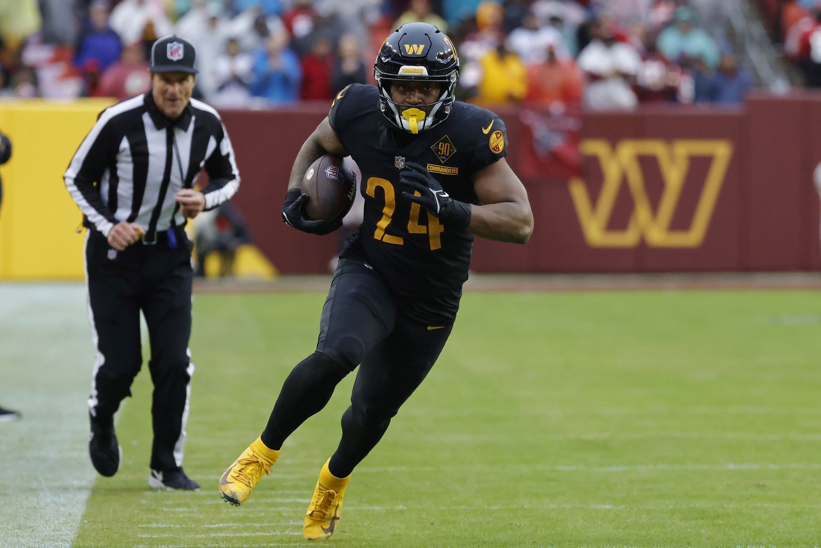 Early Fantasy RB Rankings Week 15: Antonio Gibson, AJ Dillon, Cordarrelle Patterson, and Others