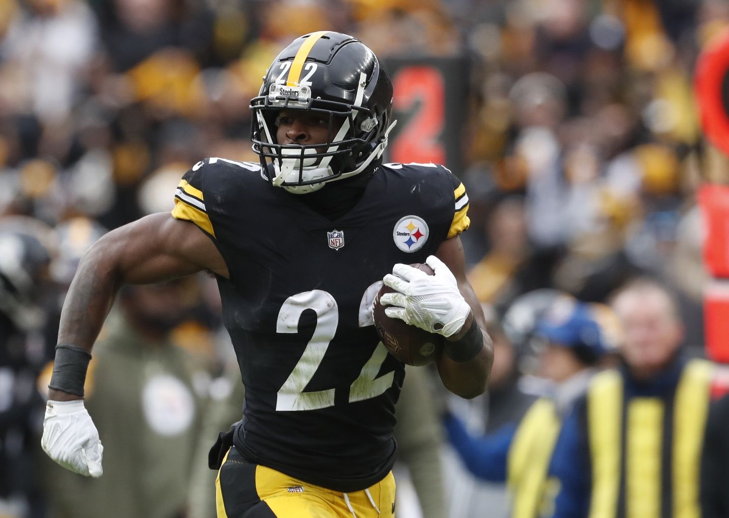 Final Fantasy PPR Rankings Week 14: James Cooks, Najee Harris, Zonovan Knight, and More