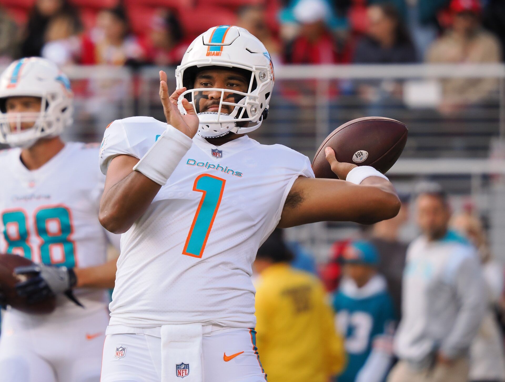 Chargers vs. Dolphins Player Props for Sunday Night Football: Austin Ekeler, Tua Tagovailoa, and Questions on Jaylen Waddle and Mike Williams
