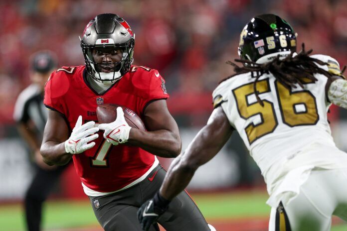 Leonard Fournette Injury Update Week 14: Should Fantasy Managers Be Concerned?