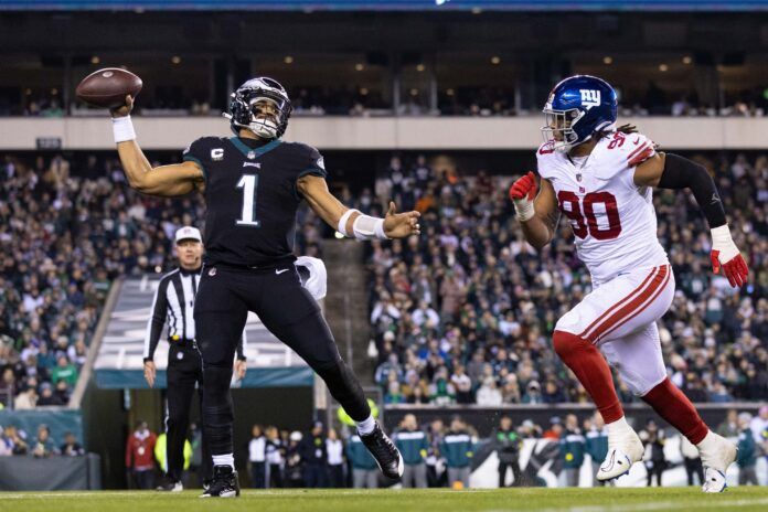 Giants vs. Eagles: Jalen Hurts, Daniel Jones Tip the Scales as Runners