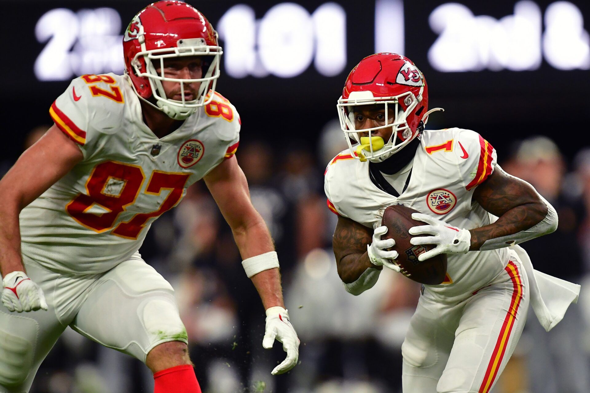 Early Fantasy Half-PPR Rankings Divisional Round: Jerick McKinnon, James Cook, Elijah Mitchell, and More